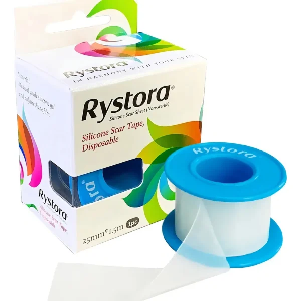 Caja y rollo de cinta de silicona Rystora, mostrando el material (25mm x 1.5m) para tratamiento de cicatrices. Venta en Medicalab SPA.