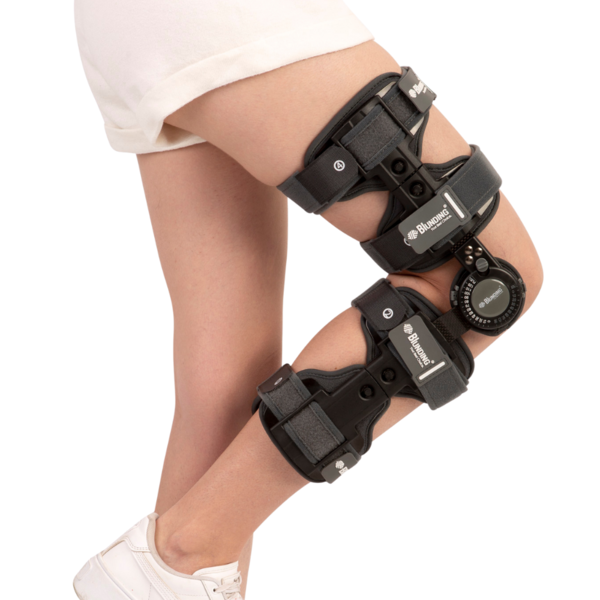 Ortesis de rodilla telescópica ROM Blunding ajustada en pierna en flexión